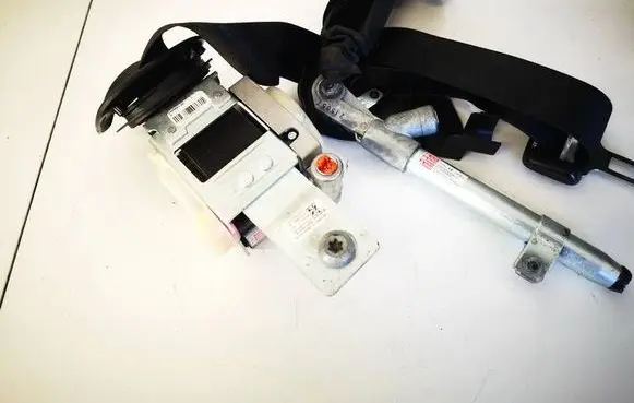 Tesla Model S Front seatbelt 101946803C