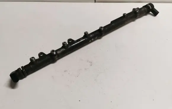 BMW 7 E65 E66 Fuel main line pipe 0281002738 7795514