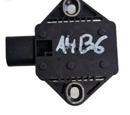 Audi A4 S4 B6 8E 8H ESP acceleration yaw rate sensor 8E0907637A 0265005245 1275100384