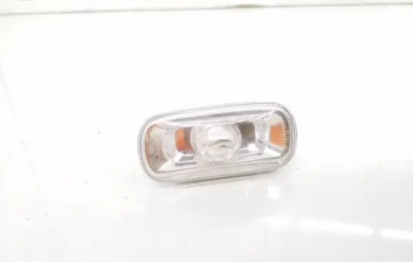 Audi A6 S6 C5 4B Front fender indicator light 8E0949127
