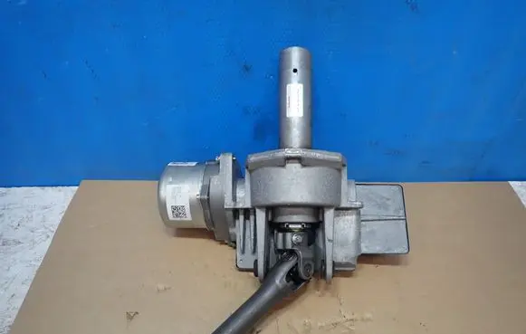 Opel Corsa D Steering wheel axle set 13403270 313610851