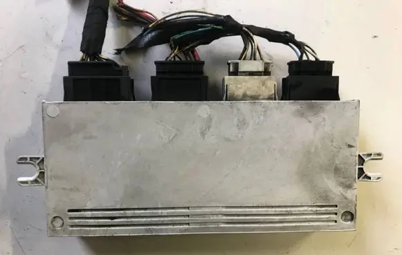 Tailgate/trunk control unit/module