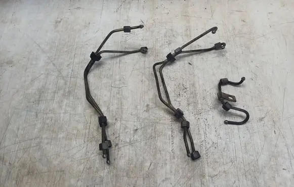 Peugeot Partner Fuel injector supply line/pipe
