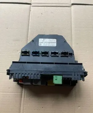 Mercedes-Benz E W212 Gateway control module 2129003925