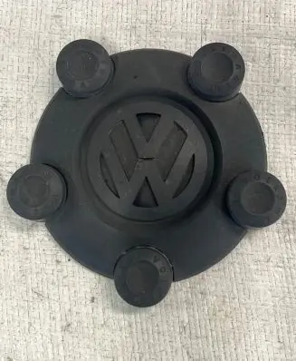 Volkswagen Caddy Original wheel cap 2K0601169