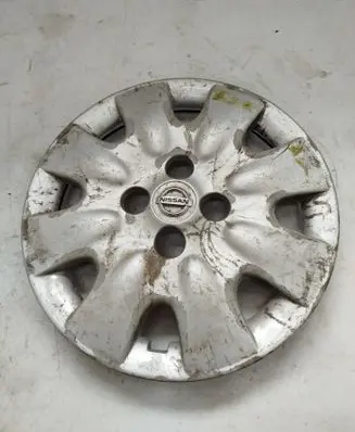 Nissan Micra R14 wheel hub/cap/trim 40315AX600