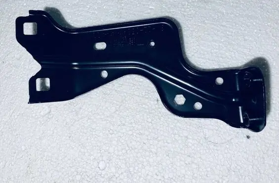 Porsche Macan (95B) Radiator support slam panel bracket 95B807334A 3122055