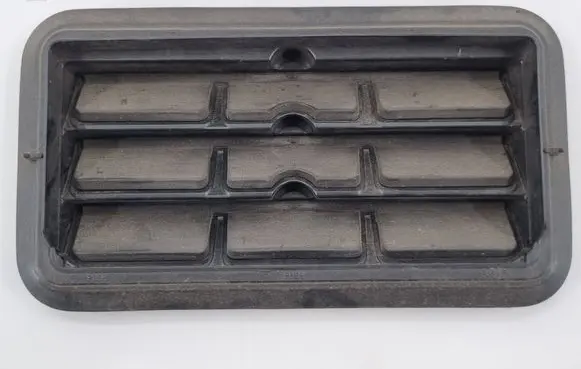 Dodge Challenger Quarter panel pressure vent 68170766AB