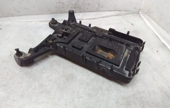 Seat Altea Battery tray 1K0915333C