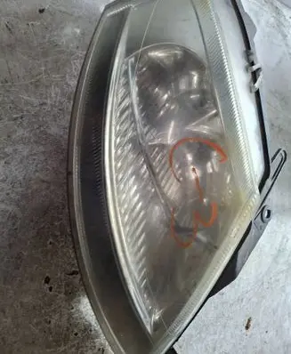 Citroen C3 Headlight/headlamp 41200748D