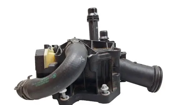 Thermostat/thermostat housing