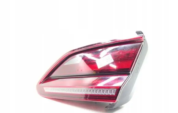 Volkswagen Arteon Tailgate rear/tail lights 3G8945308P