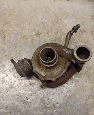 Audi A6 S6 C5 4B Turbo 059145701F
