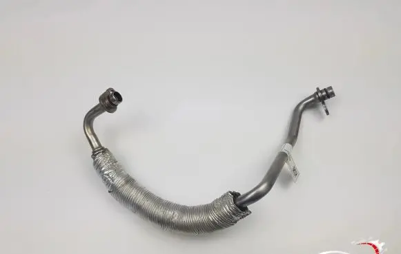 BMW 2 F45 Engine coolant pipe/hose 7648352