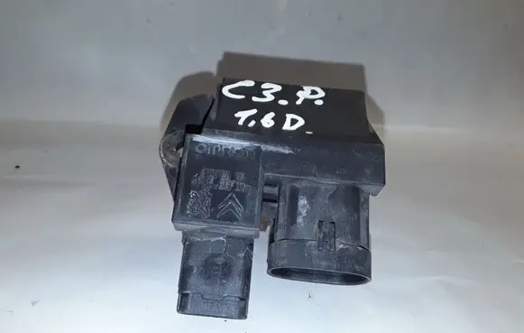 Citroen C3 Glow plug pre-heat relay 966287238000 34F30100200