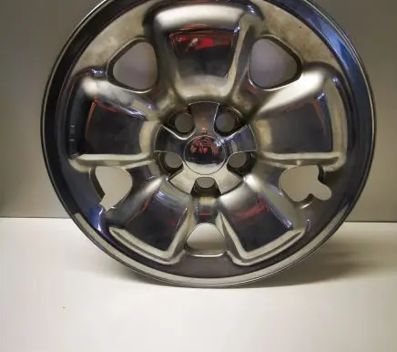 Jeep Cherokee R17 wheel hub/cap/trim 7900P17