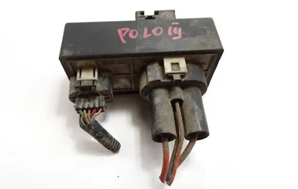 Volkswagen Polo III 6N 6N2 6NF Coolant fan relay 1J0919506H 898884000