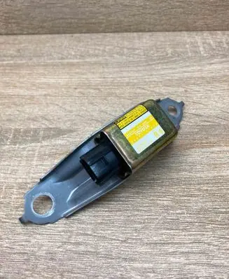 Toyota Prius (XW20) Airbag deployment crash/impact sensor 8983347030 1879000911 Used