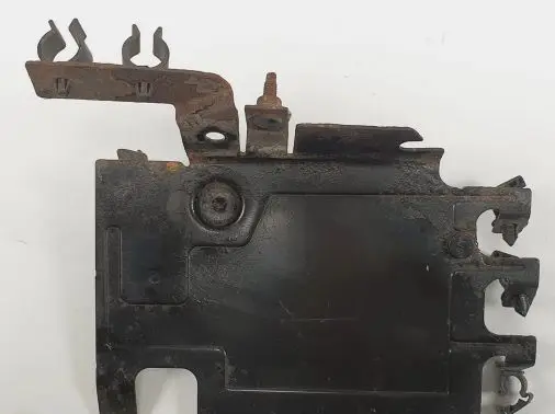 Land Rover Discovery 5 Battery bracket GJ32-12A610AC