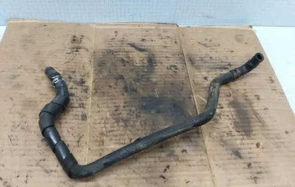 Mazda 323 F Engine coolant pipe/hose