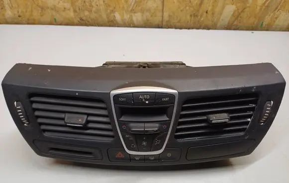 Renault Laguna III Central console control unit 