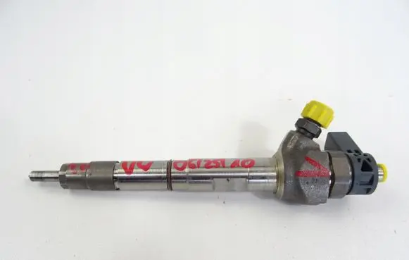 Fuel injector