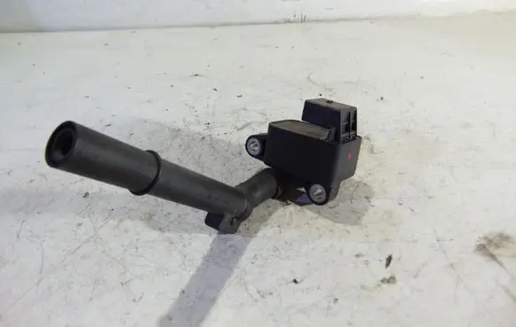 Mercedes-Benz B W246 W242 High voltage ignition coil A2701590042