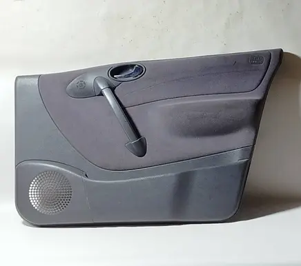 Mercedes-Benz A W168 Front door card panel trim A1687202070