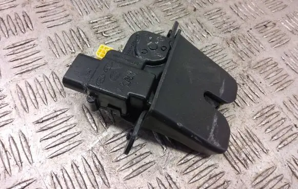 Hyundai Ioniq Tailgate/trunk/boot lock/catch/latch 81230g2000