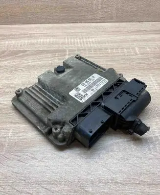 Skoda Octavia Mk2 (1Z) Engine control unit/module ECU 03G906021LB 0281013238