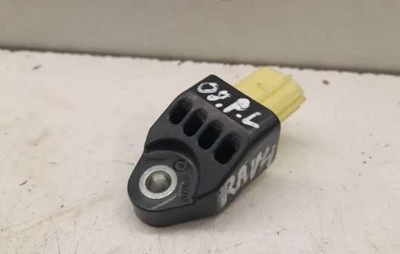 Toyota RAV 4 (XA30) Airbag deployment crash/impact sensor 8983142010