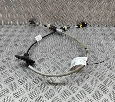 Volvo XC60 Gear shift cable linkage 31367928