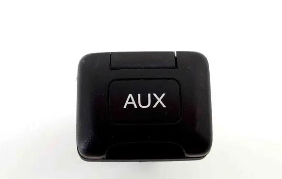 Honda Accord AUX in-socket connector AI326 M34736