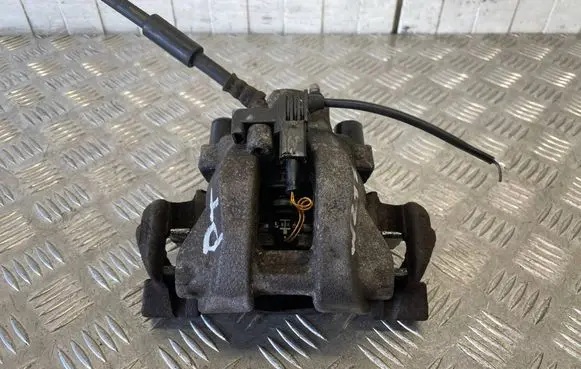 Mercedes-Benz E W212 Rear brake caliper ZACISKPTW212