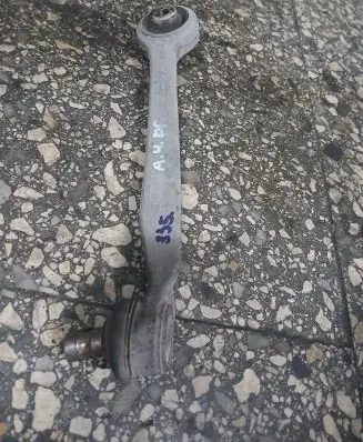 Audi A4 S4 B5 8D Front lower control arm/wishbone