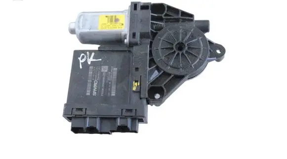 Volvo XC40 Front door window regulator motor 31674758