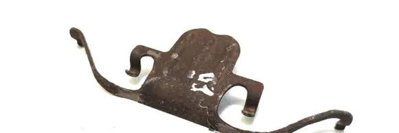 BMW 1 E81 E87 Front Brake Caliper Pad/Carrier 