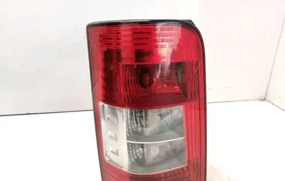 Citroen Berlingo Rear/tail lights 074601