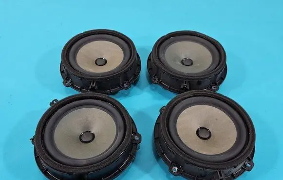 Hyundai Elantra Front door speaker 96330-3X000 IMPRK1451946