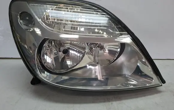 Renault Scenic I Headlight/headlamp S27647872 7700432097