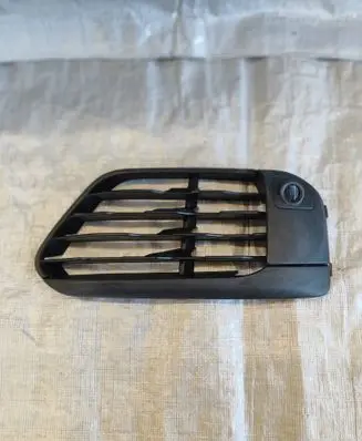 BMW X1 F48 F49 Front fog light trim/grill 7354778