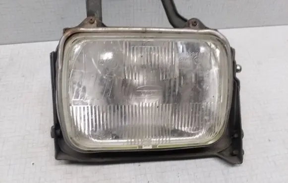 Mazda 323 F Headlight/headlamp