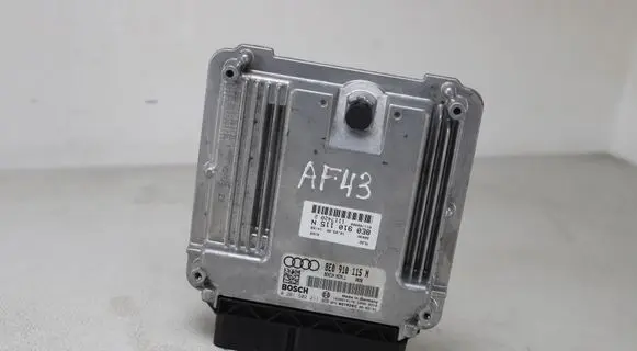 Audi A4 S4 B7 8E 8H Engine control unit/module 8E0910115N 0261S02211