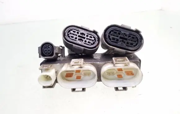 Volkswagen Sharan Coolant fan relay 701919506A 898726000