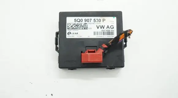 Volkswagen Golf VII Gateway control module 5Q0907530PACR 5Q0907530P