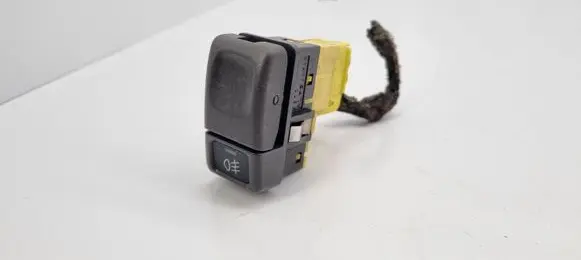Volvo S70 V70 V70 XC Fog light switch 9162961