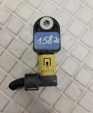 Subaru XV I Airbag deployment crash/impact sensor 98237YC010