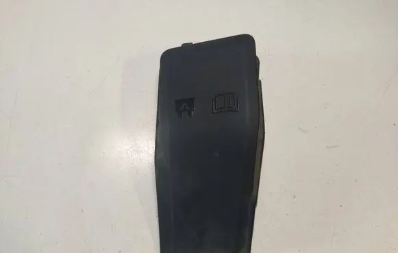 Volvo V60 Fuse box cover 30644652