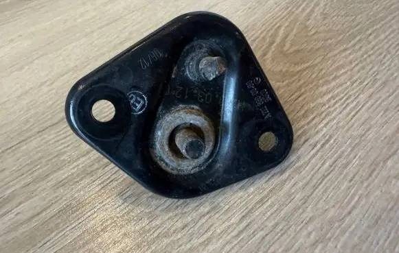 Mercedes-Benz E W212 Engine bonnet/hood lock/latch loop/hook A2128800060 2128800060