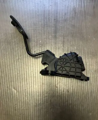 Lexus RX 300 Accelerator throttle pedal 7812048070 01G710079A1 1988003040